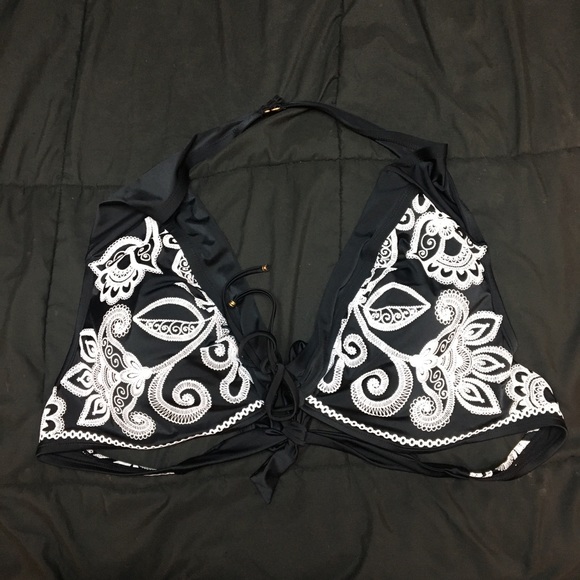 Time and Tru Other - ✨bikini halter top✨